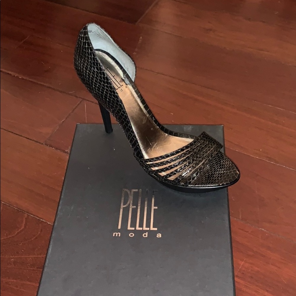 Black Snake Pelle Moda Heels